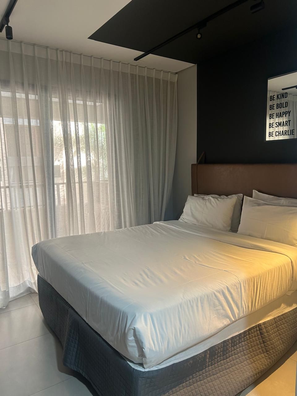 STUDIO MOBILIADO 21m² em PINHEIROS