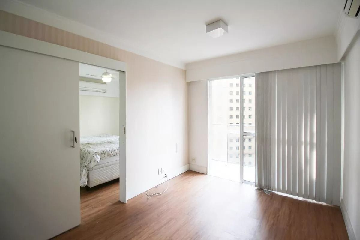 APARTAMENTO de 40m² em MOEMA