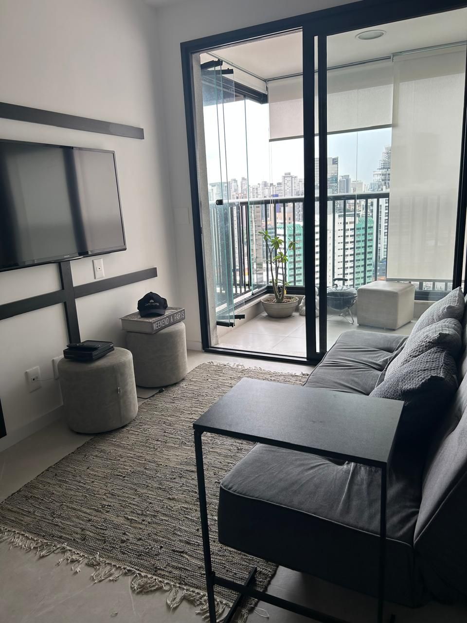 APARTAMENTO 48m² COM  1 SUITE E 1 VAGA EM PINHEIROS