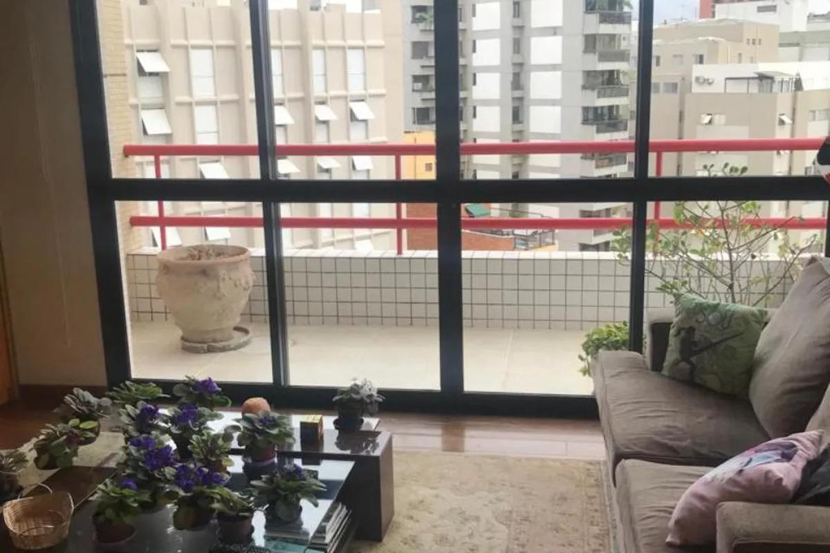 APARTAMENTO 170m² com 4 SUITES NO ITAIM