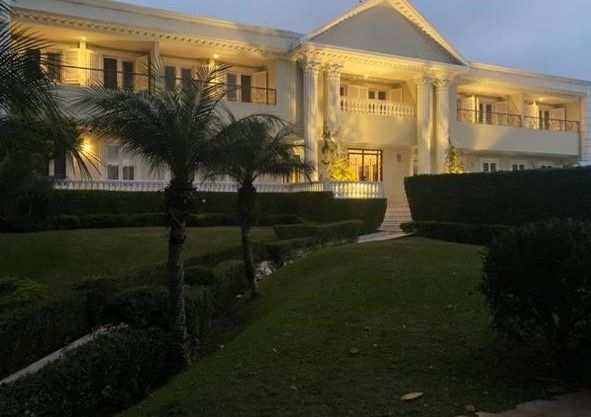 CASA 1750m², 5 suítes, 12 vagas, lazer completo - MORUMBI