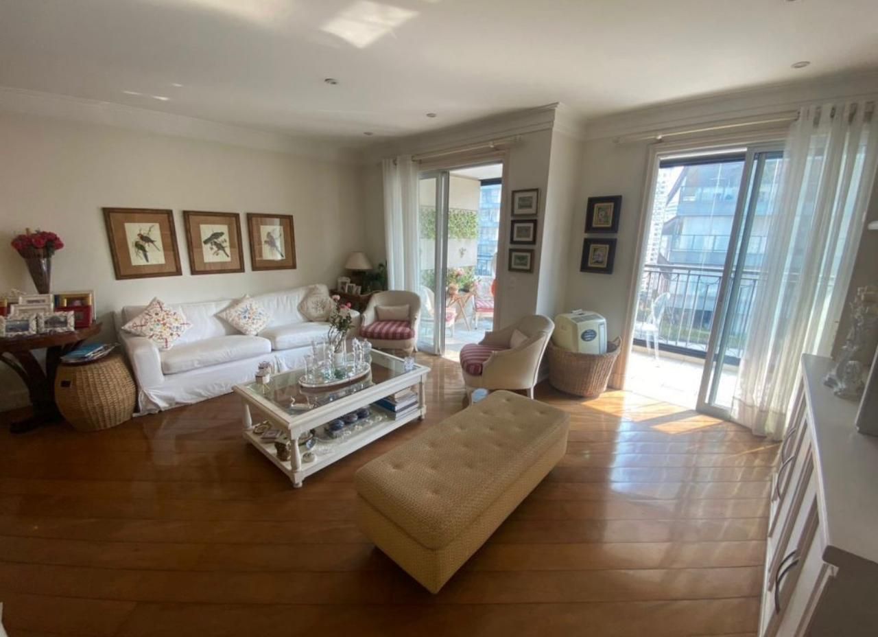 APARTAMENTO DE 76m² COM UMA SUITE NA VILA NOVA CONCEIÇÃO