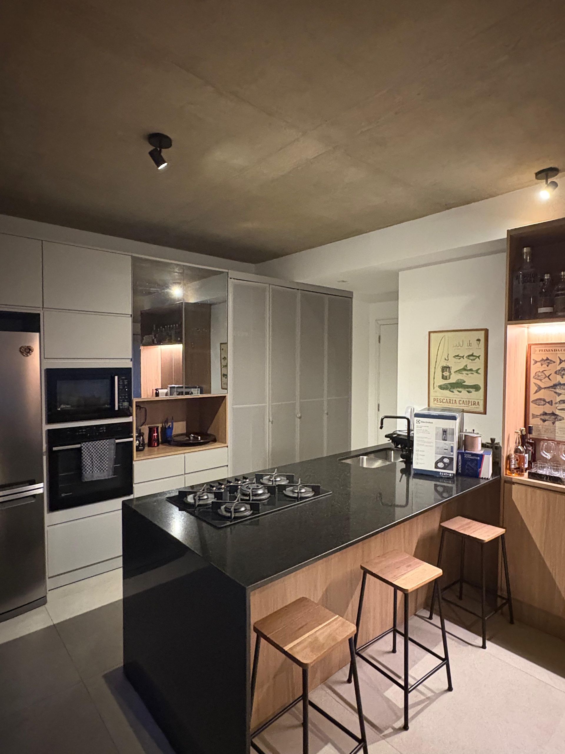 APARTAMENTO 176m² com 2 suítes em Pinheiros